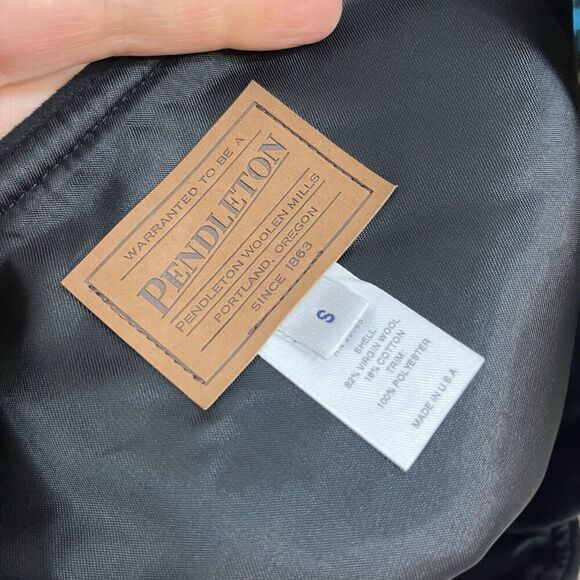 Pendleton Southwest Aztec Blanket Vest size Women Small Red Teal Wool Western - Picture 9 of 9